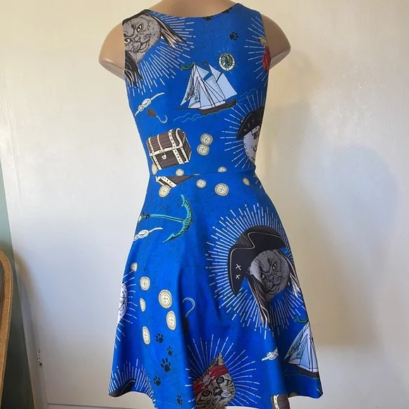 COWCOW Lovely 🏴☠️ Pirate Cat theme, womens DRESS size MEDIUM - Picture 6 of 12